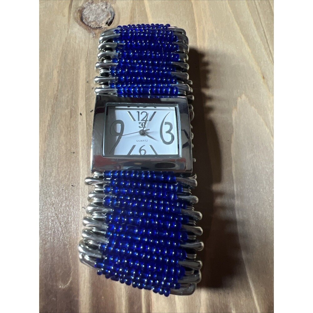 Women’s Watch Unique Band New Battery